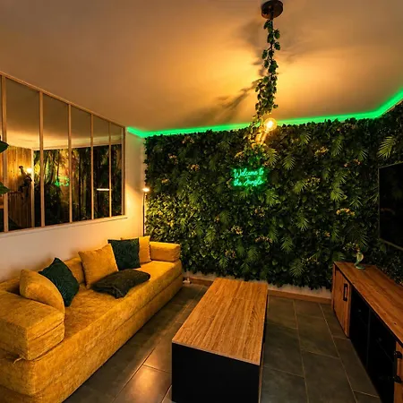 La Jungle Du Vernet, Ambiance Tropicale Lägenhet